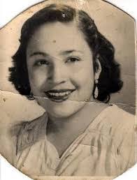 Tia Daly's Instagram, Twitter & Facebook