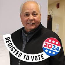 I've never considered myself politically inclined, but as a longtime  resident of Lodi, I feel a civic responsibility to speak up. Over the  years, I've come to appreciate how profoundly local leadership