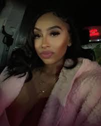 Simran Virk's Instagram, Twitter & Facebook