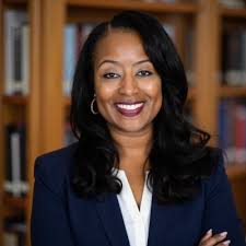 Detwiler receives 2016 Teaching Excellence Award