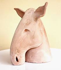 Love This Gorgeous Earthy And Minimalistic Horse Head Sculpture By Elisaveta Sivas The Lines Are So Graceful Horse Art Ceramic Sculpture Ceramic Art