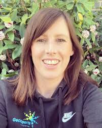 We are still here! We miss you...