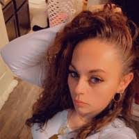 Samantha Lockridge's Instagram, Twitter & Facebook