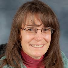 Eve Bauer's Instagram, Twitter & Facebook