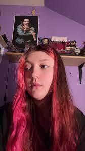 Alexis Keyser's Instagram, Twitter & Facebook