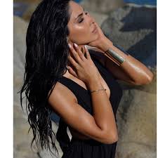 Λενα ζευγαρα ~ medley / στα πατωματα e.t.c. H Lena Zeygara Prin Thn Premiera Ths Sto Voice Live Stage Milaei Sto Inevros Gr Inevros Gr