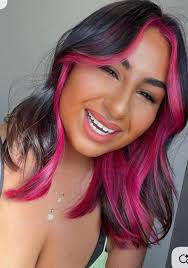 Easy and Fast Makeup Look Using 4 Crayons