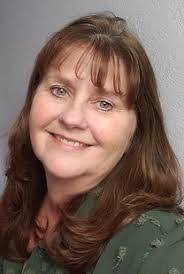 Melissa Bohl's Instagram, Twitter & Facebook