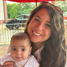 Bri Logan's Instagram, Twitter & Facebook