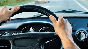 Prima mașină omologată din românia care circulă cu apă este din baia mare! Pleci In VacanÅ£Ä Cu Masina Unui Prieten IatÄ Ce Trebuie SÄ Stii Cand Iesi Din Å£arÄ