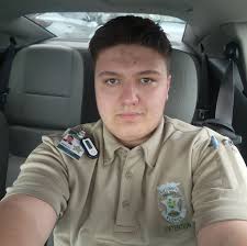 Looking for a GTA5 roleplay community needing a jail warden