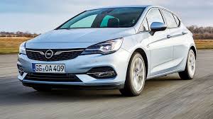 Bogaty standard i zaskakująco niska cena. Opel Astra K Autobild De