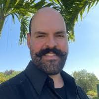 Keri Harper's Instagram, Twitter & Facebook