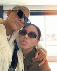 are u my soulmate? Cause if so, girl u a blessing” 🔗