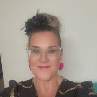 26200+ "Lauren -t" profiles