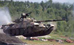 T 90 タンクの写真をジャンプの写真素材・画像素材 Image 3311525