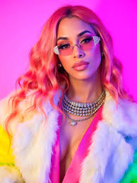 Maggie Suarez (@maggiesuarez_labarbieblake) • Instagram photos and videos