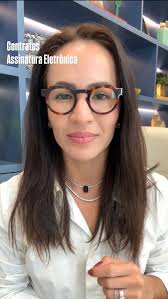 Contratos imobiliários assinados eletronicamente são válidos?, Sim! Mas é  essencial que a assinatura eletrônica atenda aos requisitos legais para  garantir sua autenticidade e segurança., A assinatura ...