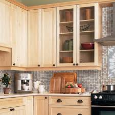 The spruce a subtle blush color like farrow & ball's pink ground is a beautiful complement to the honeyed tones of maple cabinets, and the barely there pink color will read as fairly neutral in a kitchen. Adorn Pendant Backsplash Maple Kitchen Cabinets Kitchen Design Kitchen Decor Modern