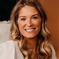 Lauren Caudill's Instagram, Twitter & Facebook