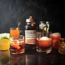 Remove from heat (or turn off crock pot) and stir in root beer extract. Try These Amazing Moonshine Recipes This Season Dreams In Heels Travel And Lifestyle Blog By A Latina Abroad