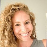 Amelia Cottrell's Instagram, Twitter & Facebook