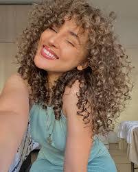 Jody Rae's Instagram, Twitter & Facebook