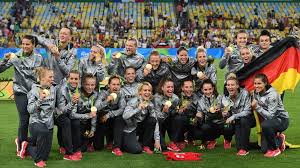 Deutschland olympia fußball kader 2021. Olympische Spiele Rio 2016 Goldener Abschied Fur Neid Olympia Sport Themen Br De
