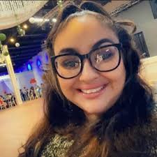 lottie gee (@lottiegee2012)