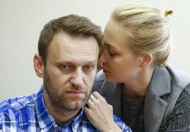 Letadlo proto nouzově přistálo v omsku, kde byl okamžitě převezen do nemocnice. The Trials Of Alexei Navalny Reuters Com