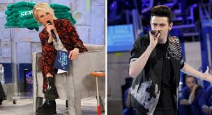Ad «amici speciali», dunque, è andato in scena il nuovo michele bravi. Maria De Filippi Michele Bravi Prima Di Amici Speciali Le Sono Grato Lanostratv