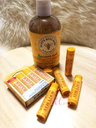 This baby gift set contains travel size cleansing and moisturizing baby skin care products that make the perfect gift for mom and newborn alike new (5) from $11.47 free shipping on orders over $25.00 shipped by amazon. Ready Stocks Burt S Bees Baby Bubble Bath Lib Balm Babies Kids Bathing Changing Baby Toiletries Grooming On Carousell