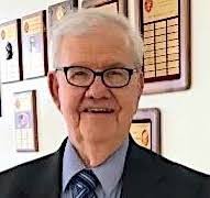 Robert Showalter's Instagram, Twitter & Facebook