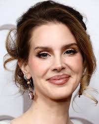 Last night at the InStyle Imagemaker Awards! Congrats @mollyddickson!!!