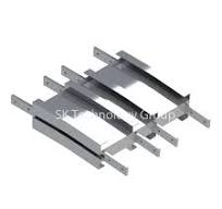 High Quality 290mm Vertical Conveyor Guide Rail Modular Flexible Slat Chain  Conveyor Part