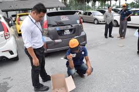 Published by两玳 冀 modified over 3 years ago. Tudm En Twitter Kempen Perangi Denggi Rejimen Tudm Jugra Dengan Kerjasama Pejabat Kesihatan Daerah Kuala Langat Combi