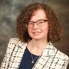 Heather Dismuke's Instagram, Twitter & Facebook