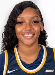 Alesia Stone's Instagram, Twitter & Facebook