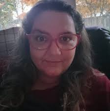 I am weening myself off this tipping culture!! This is breakfast buffet at  a hotel. Party of 2. The Server brought tea and coffee. The rest of the  meal was a buffet.