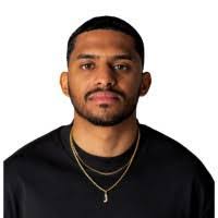 Aaron Fraley's Instagram, Twitter & Facebook