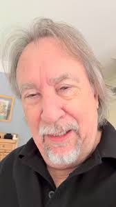 I’m in a Cat house 🐱 😂