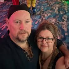 Where to find a large amount of newspaper for packing?