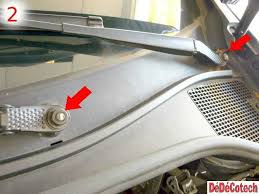 Vos essuie glace s'arrête n'importe ou ? Changer Moteur Et Mecanisme Essuie Glaces Avant Clio Iii Tuto