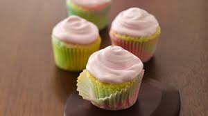 And bonus, it is naturally there is no baking powder or baking soda in this cake. Angel Food Cake Bettycrocker Com