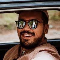 Daniel Pilachowski's Instagram, Twitter & Facebook