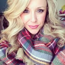 Cassandra Goetz's Instagram, Twitter & Facebook