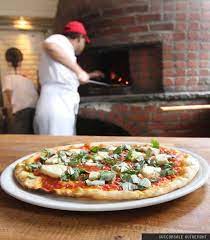 pizza au four a bois montreal