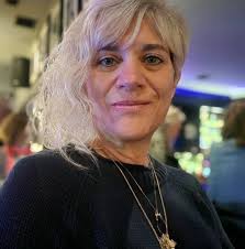 Ok minds blanking it out who in hosted the seminars 04-06 and who was all  in the seminars I was in