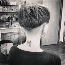 50 idées de coiffures pour oser la frange coiffure. Coupe Au Bol