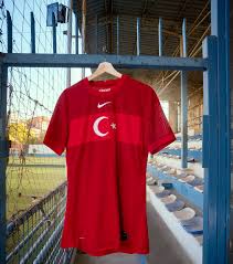 Het ek kwalificatie 2021 van turkije bestaat uit wedstrijddagen in maart, juni, september, oktober en november 2019. Turkije Uitshirt 2020 2021 Voetbalshirts Com